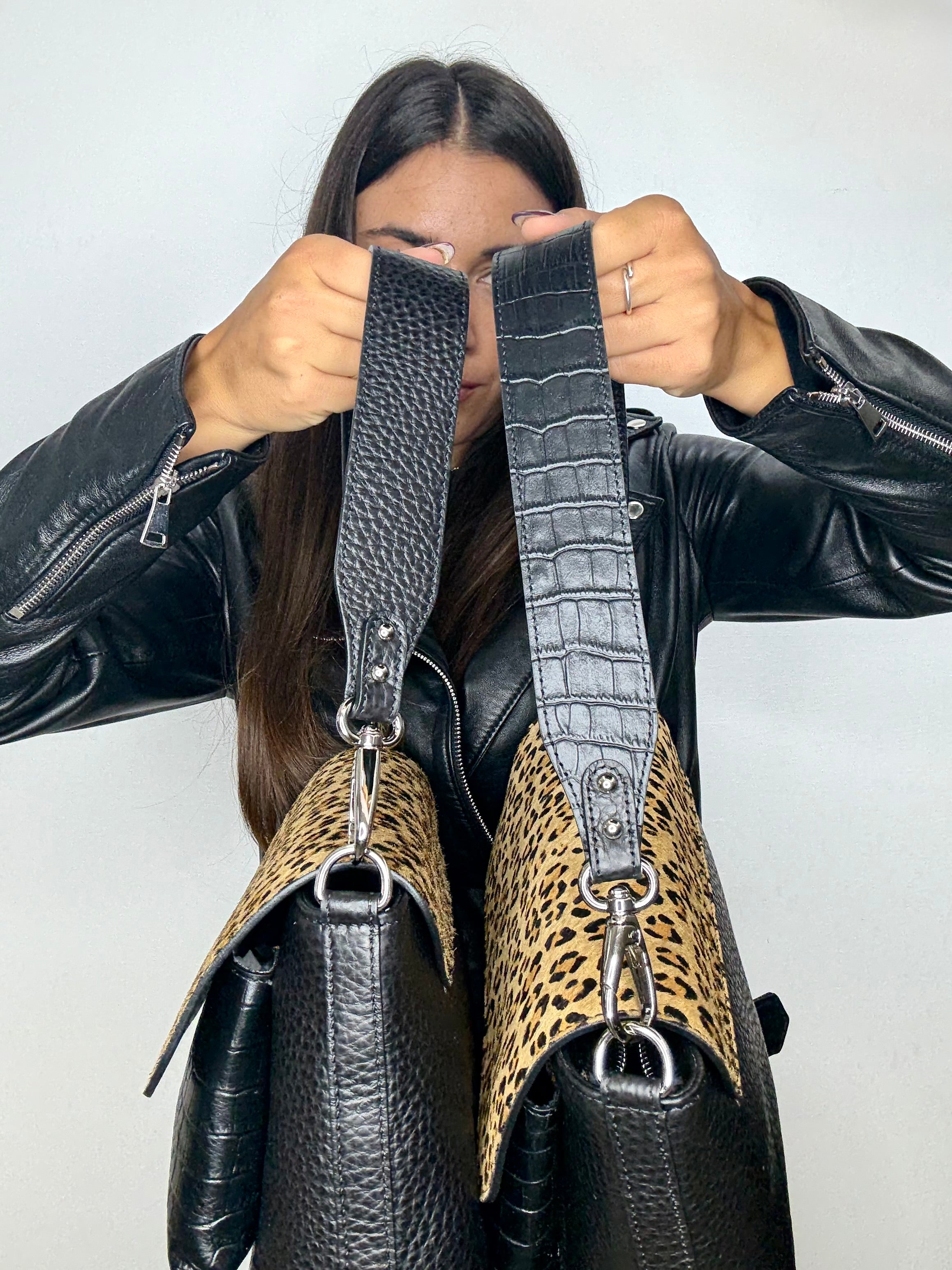 AFRICA - NERO CAVALLINO MACULATO